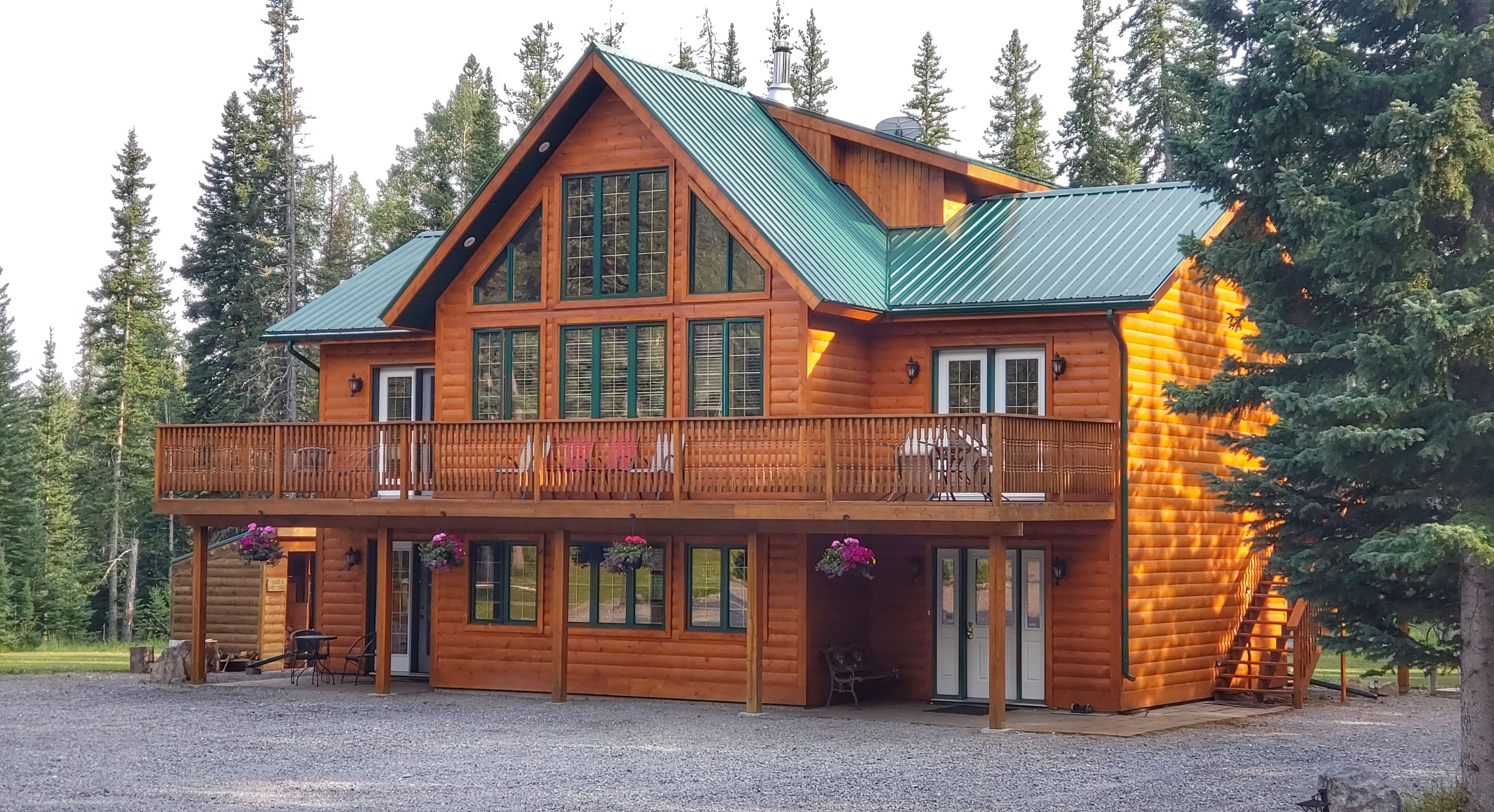 The Lodge at Coliseum Mountain | Canada's Alberta thumbnail