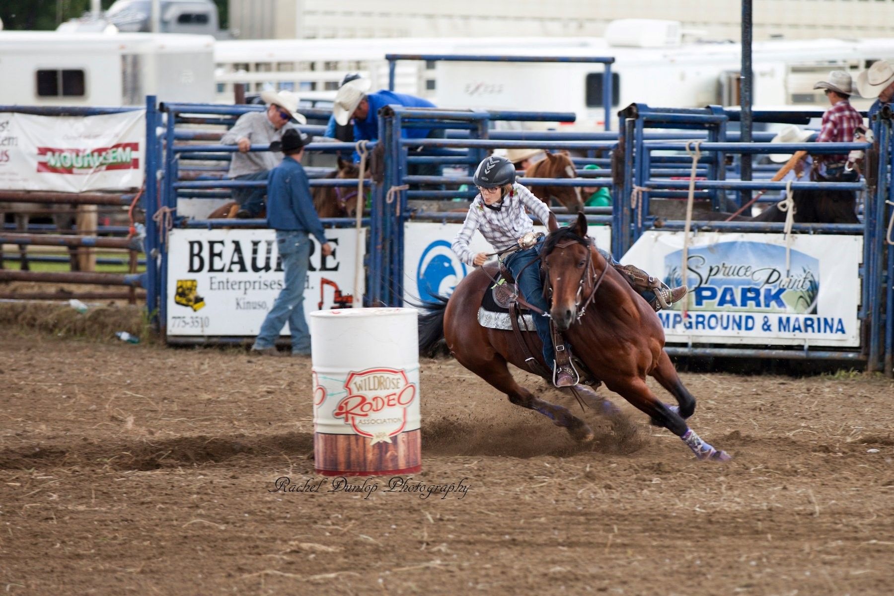 Wildrose Rodeo at Spuce Point Park | Canada's Alberta