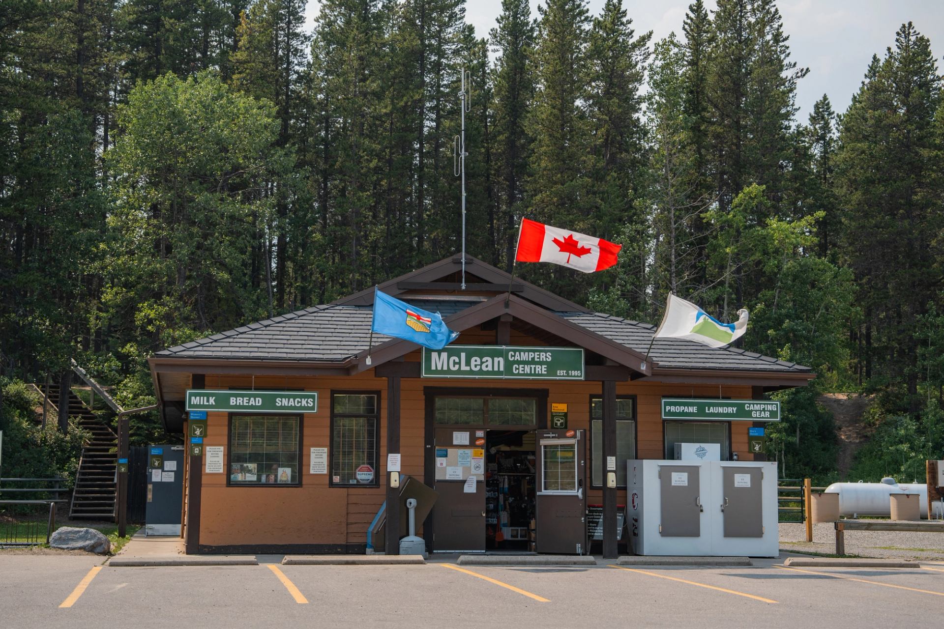 Facility at McLean Creek Campground.