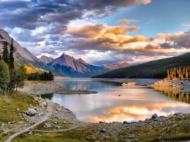 A scenic shot of Medicine Lake in Alberta.