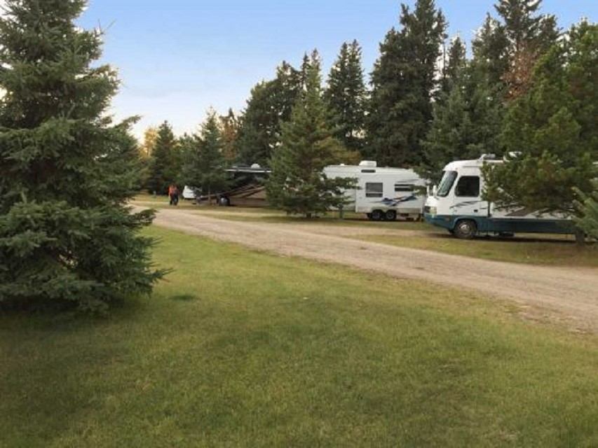 Smoky Lake RV Park | Canada's Alberta thumbnail