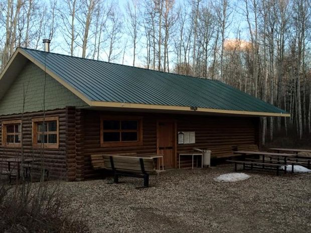 The cookhouse at Cotillion Campground.