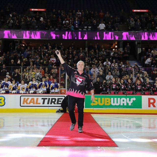 Bret "The Hitman" Hart at a Calgary Hitmen hockey game