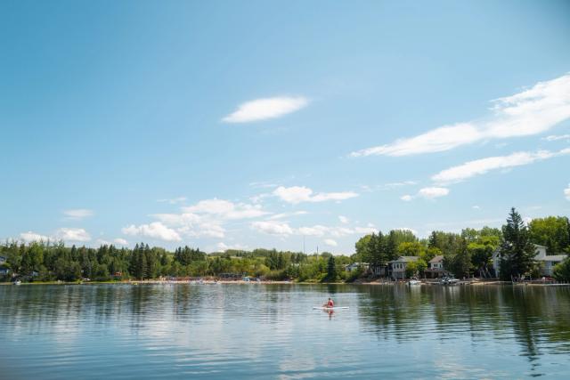 The lake at Sandy Beach Regional Park.