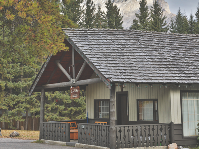 Elkhorn Lodge | Canada's Alberta thumbnail