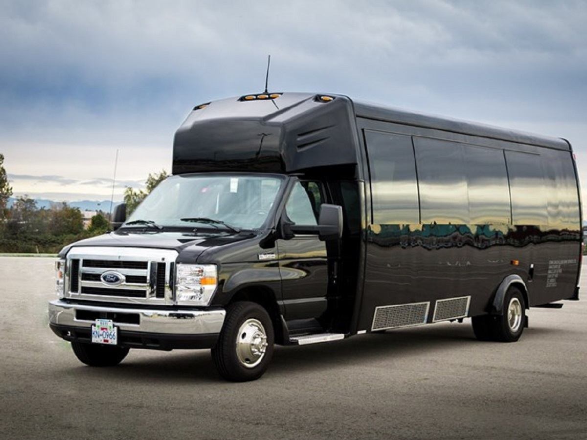 Ford Embassy Mini Bus
