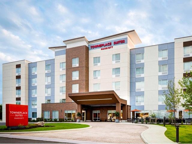 TownePlace Suites exterior with modern design and welcoming entrance.