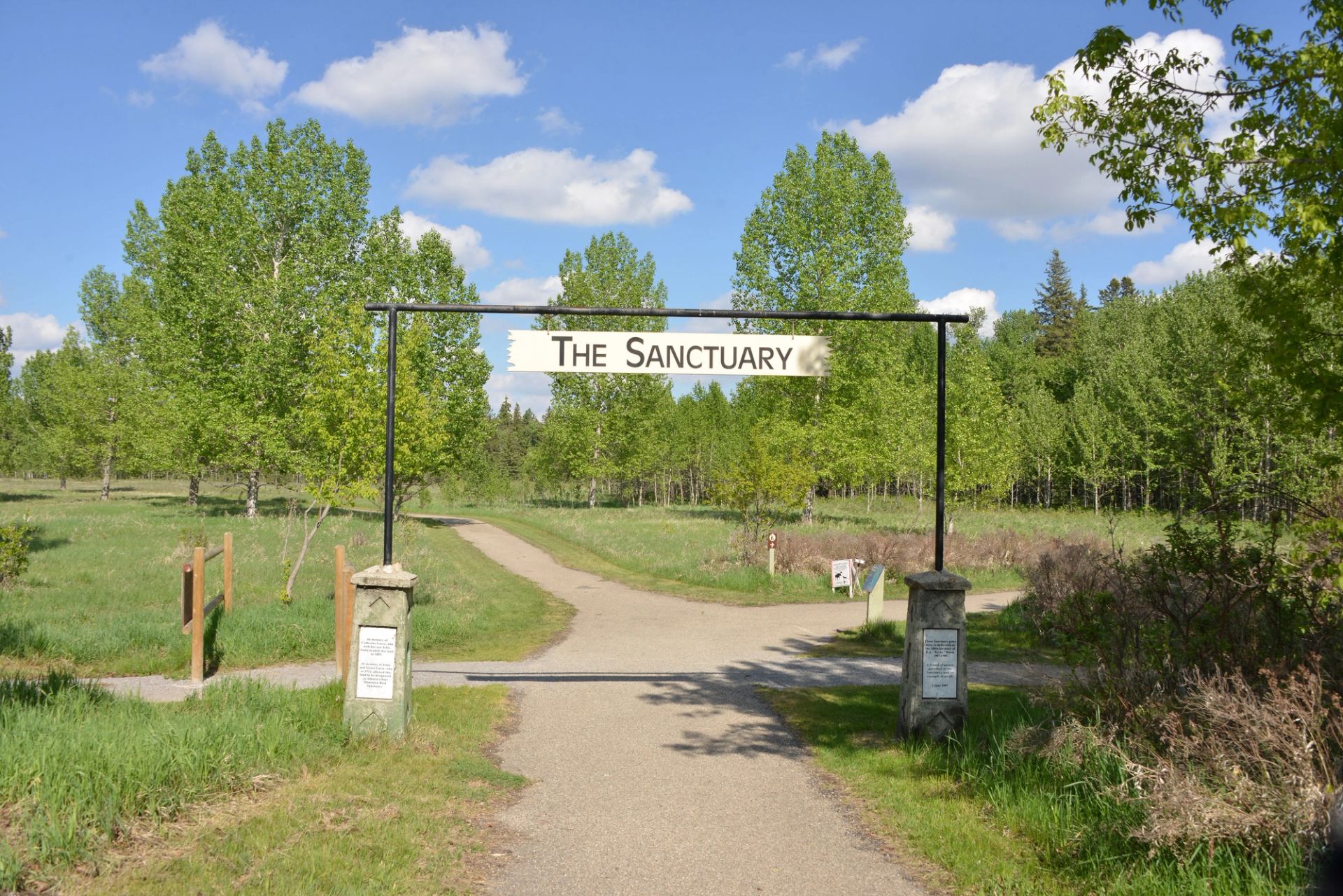 The entrance to the Gaetz Lakes Sanctuary.