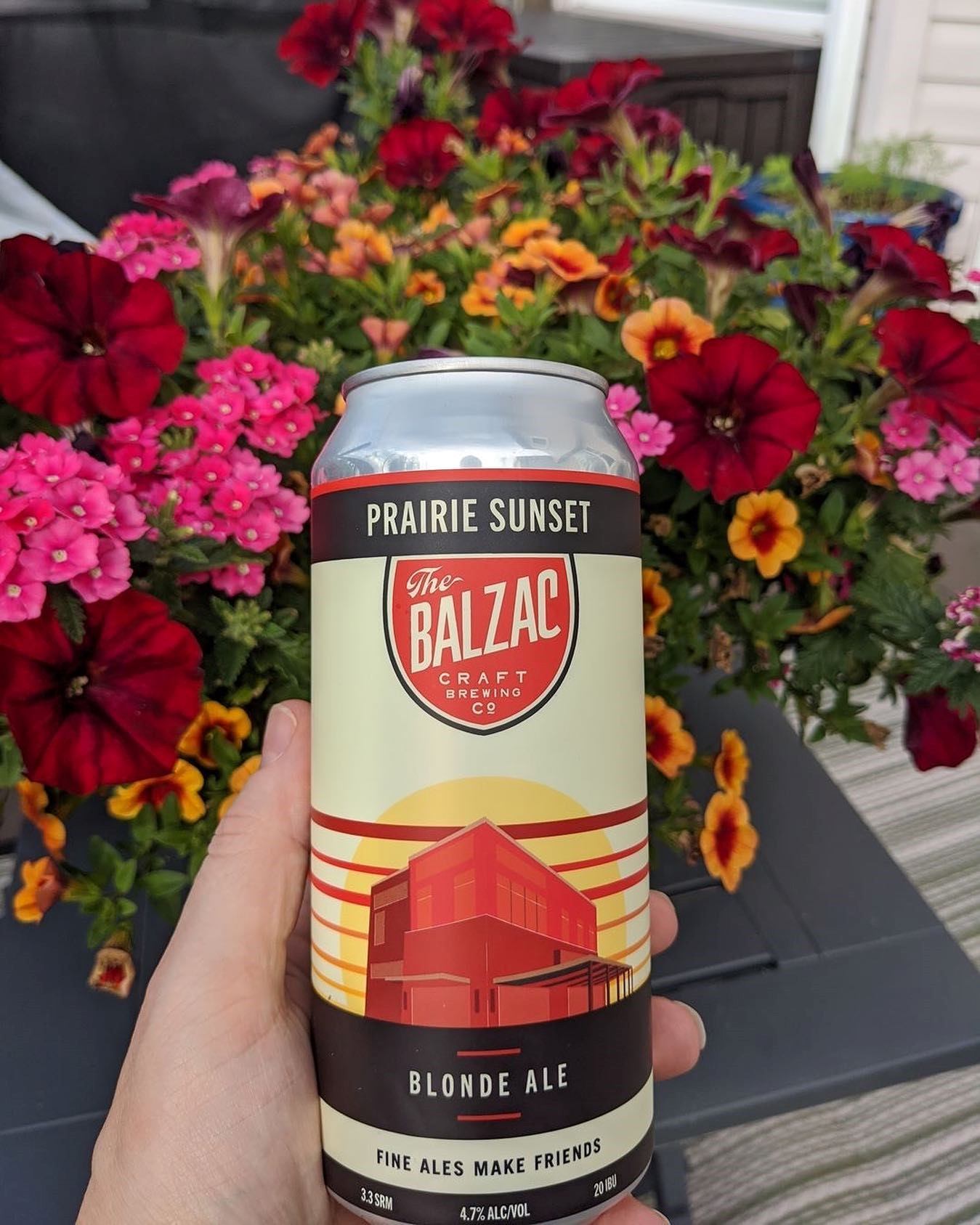A can of Balzac brew