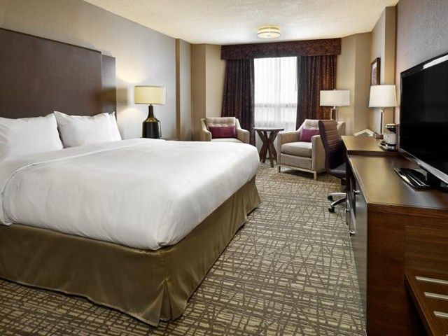 DoubleTree by Hilton West Edmonton | Canada's Alberta thumbnail