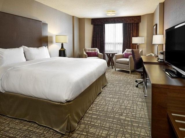 King bed in the hotel