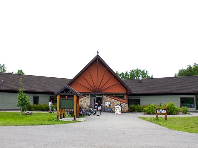 Miquelon Lake Campground Park Centre.
