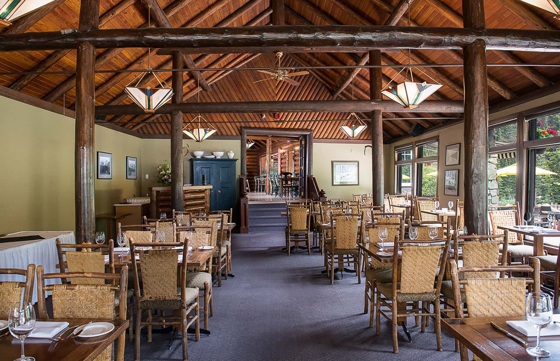 Mount Fairview Dining Room at Deer Lodge | Canada's Alberta thumbnail