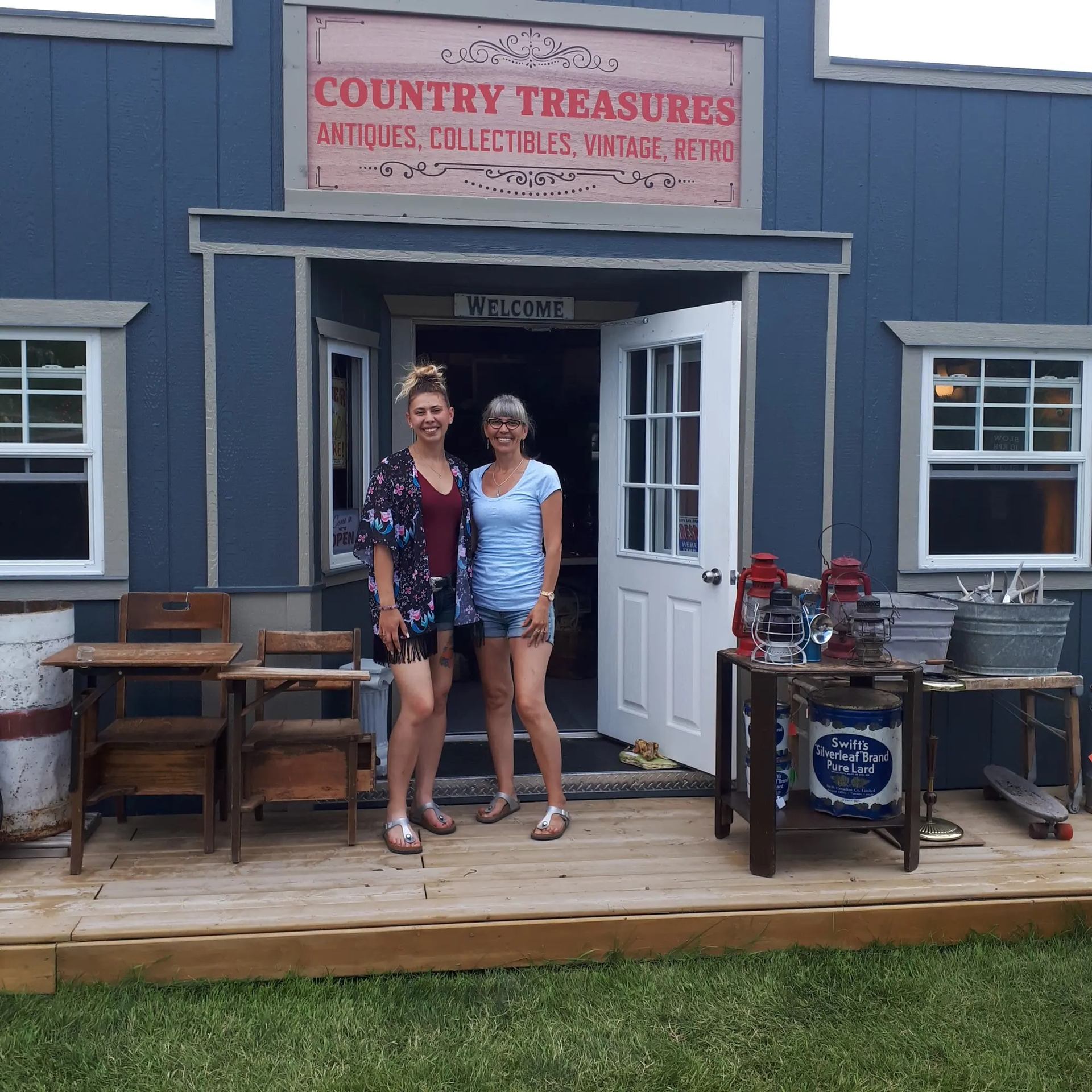 Antique shop exterior with vintage items and welcoming guests.