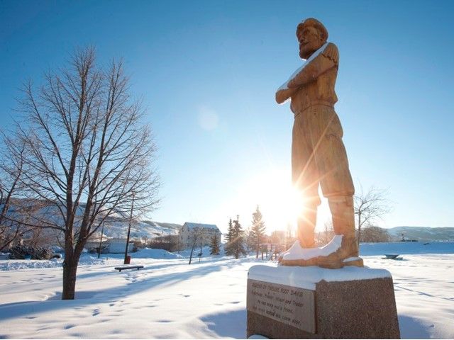 The Twelve Foot Davis statue in the Winter.