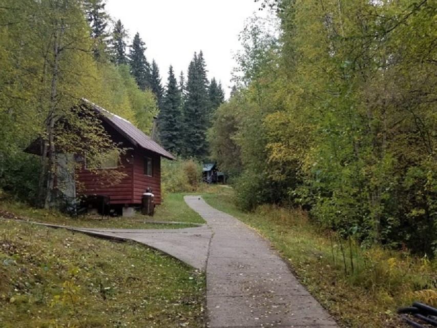 Namur Lake Lodge | Canada's Alberta thumbnail