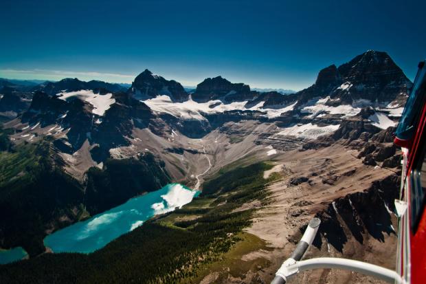 Alpine Heli Tour flying over Lake Gloria