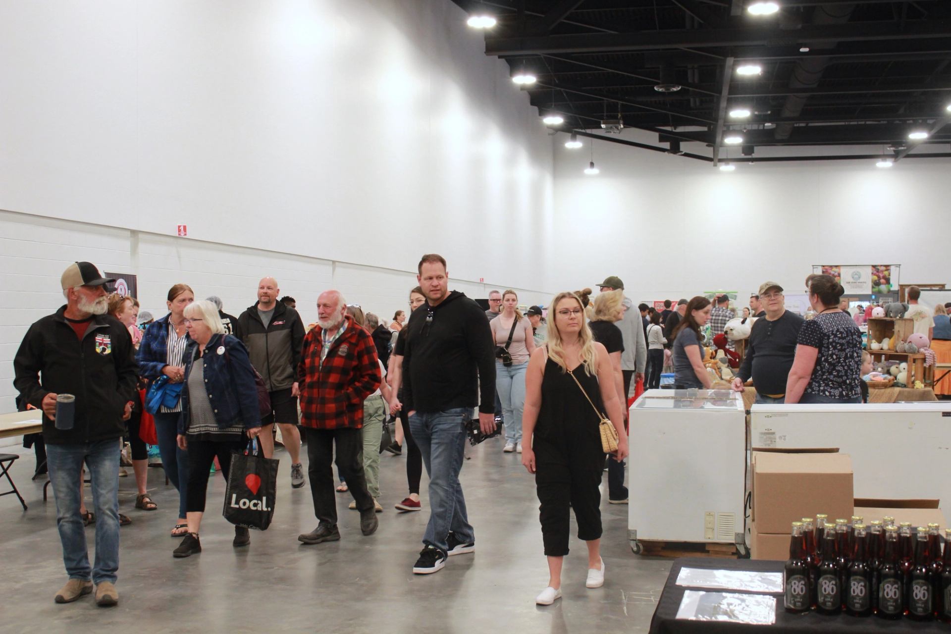 Crowds gathering inside the market