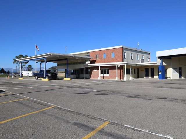 Exterior of Carway Highway/Land Border Office.