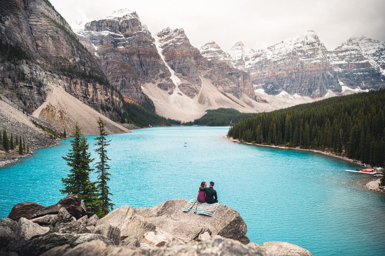 Moraine Lake guided tour