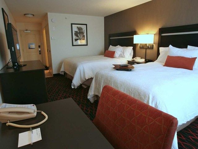 Hampton Inn By Hilton Fort Saskatchewan | Canada's Alberta thumbnail