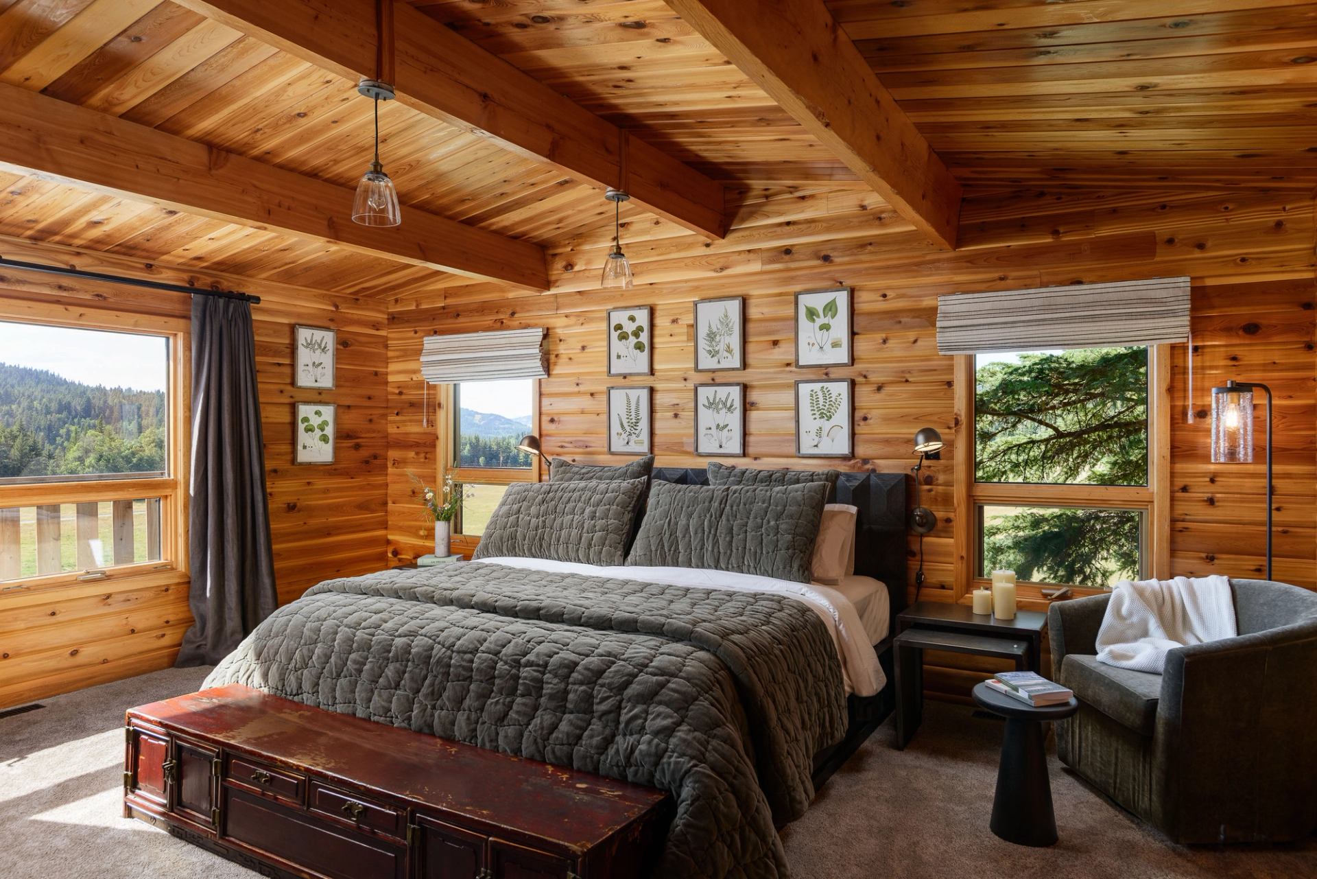 Beautiful guest bedroom