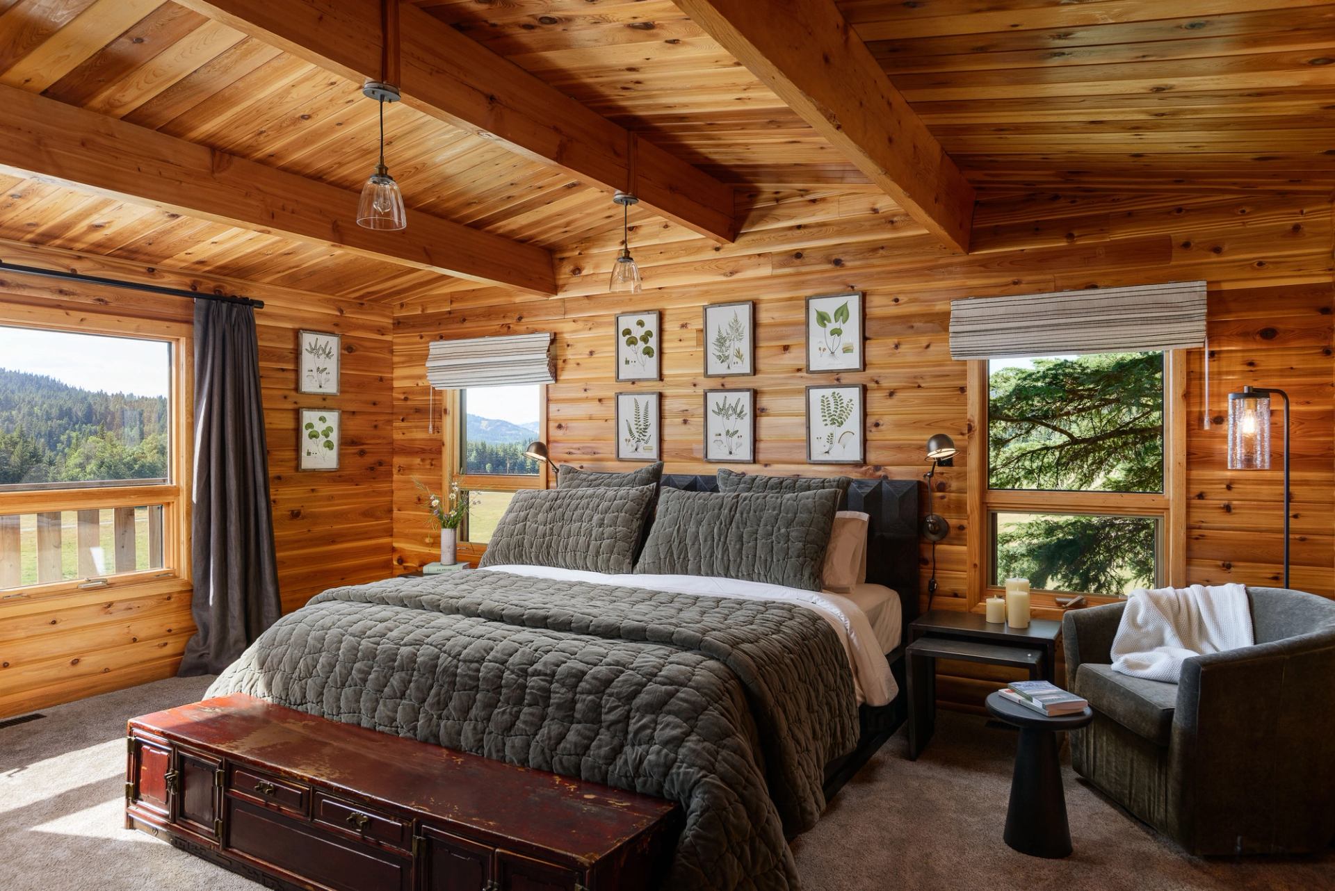 Beautiful guest bedroom