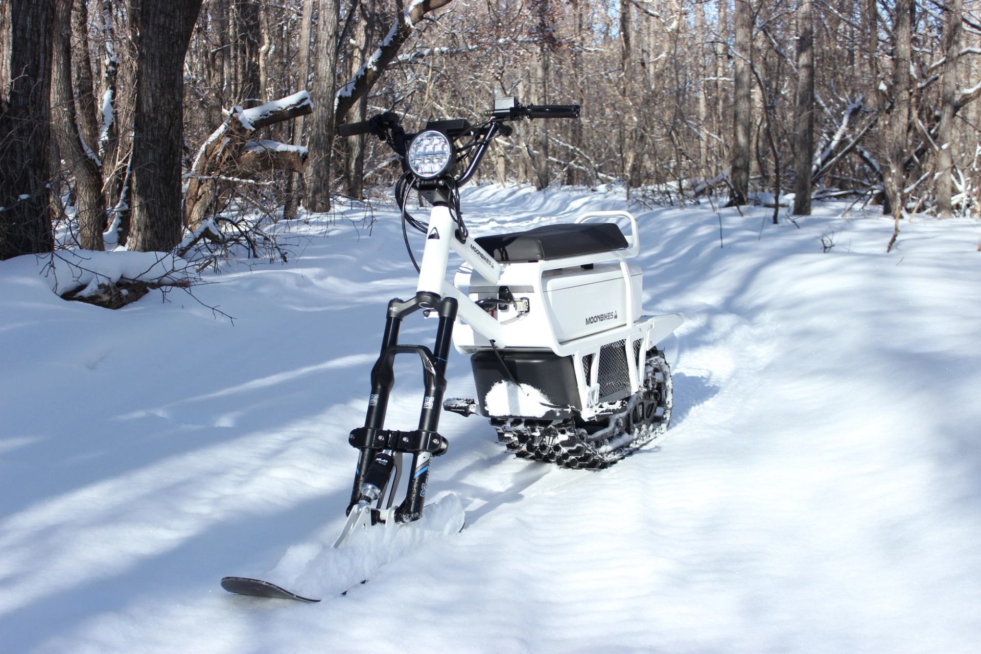 White moonbike rental