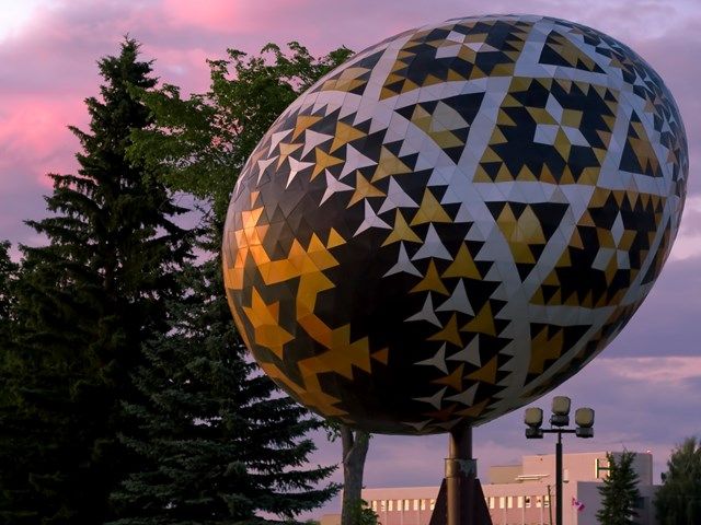 The giant Ukrainian Easter Egg (Pysanka) in Vegreville.