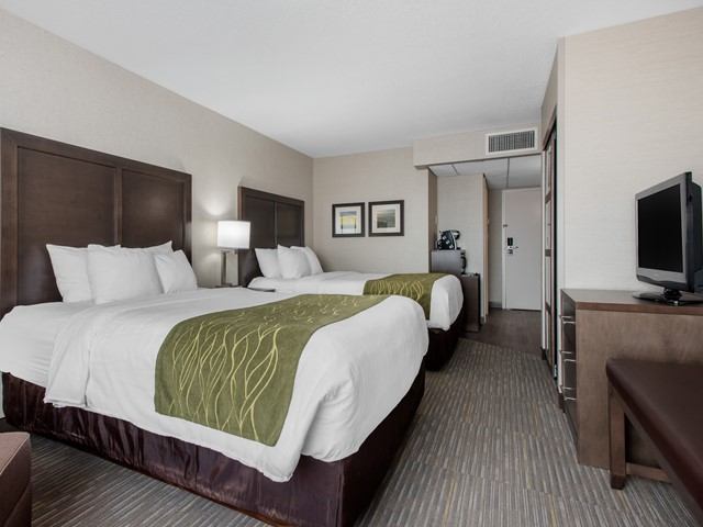Guest room with two beds
