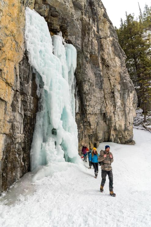 Guided hiking tour in Grotto Canyon.