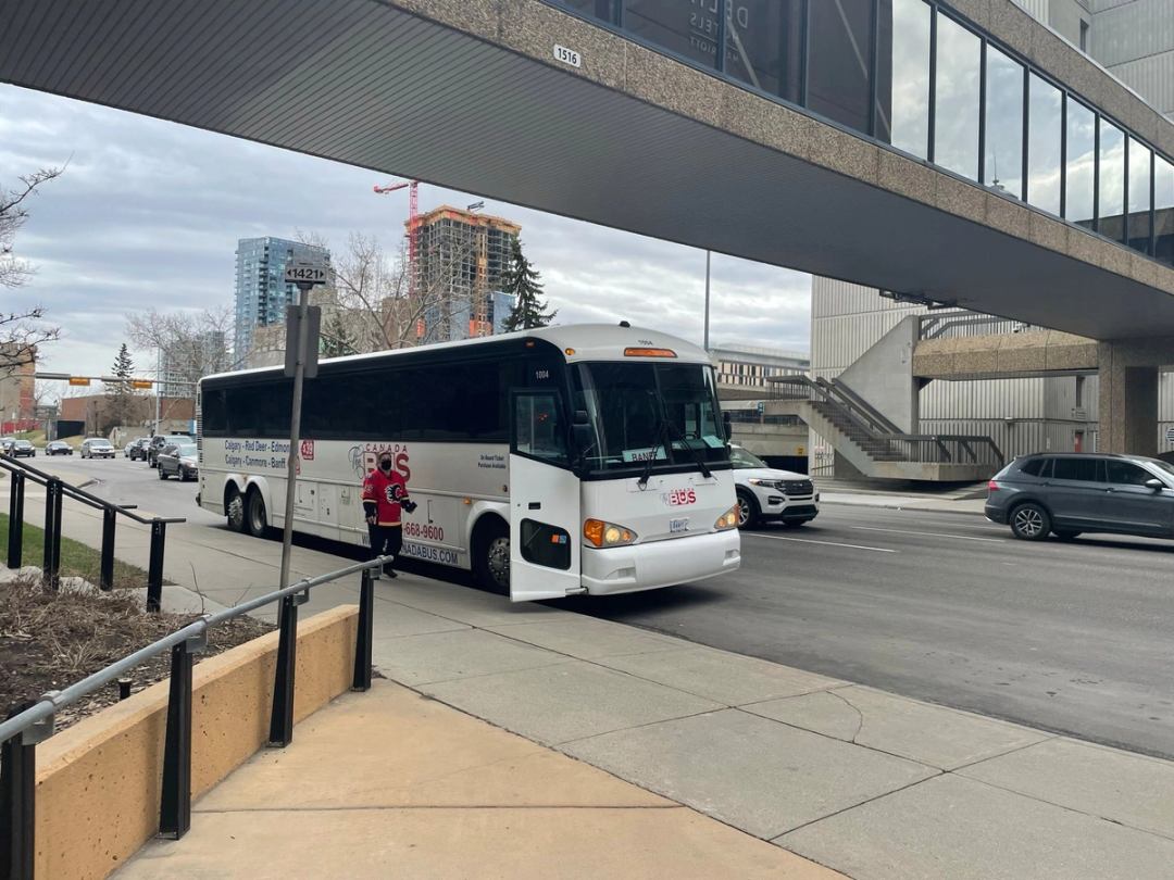Red Bus Calgary The Canada Bus | Canada's Alberta