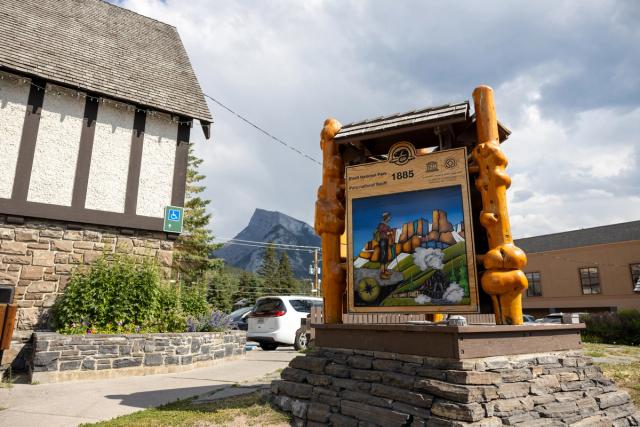 Exterior of the Banff Visitor Centre.