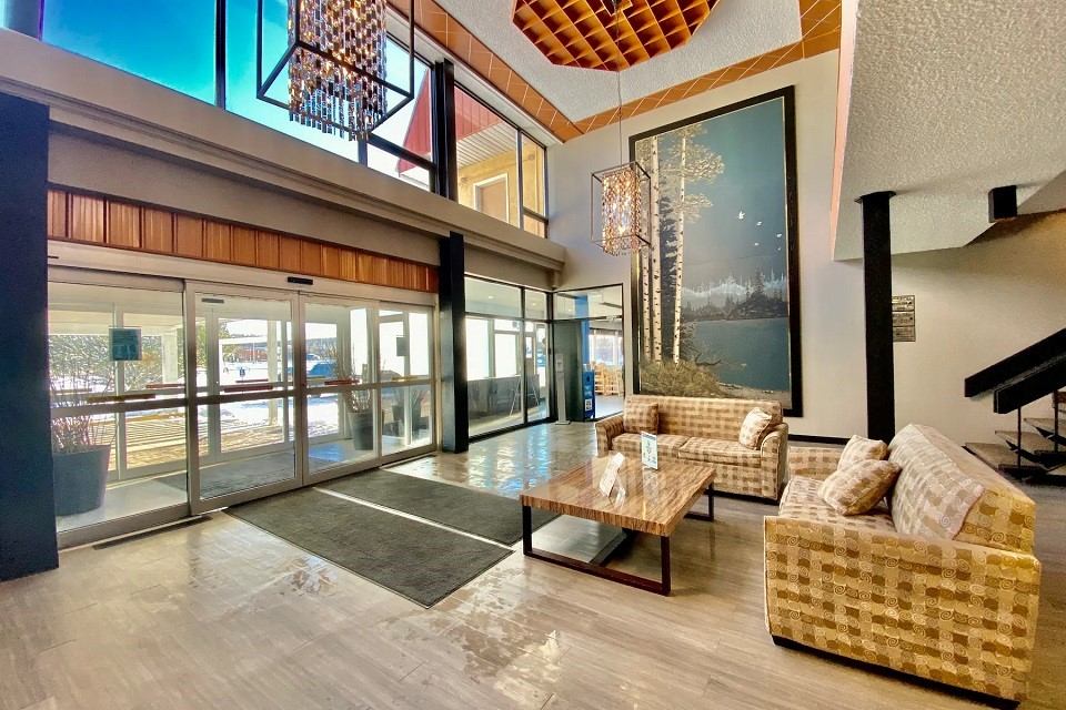 Ramada by Wyndham Whitecourt | Canada's Alberta thumbnail