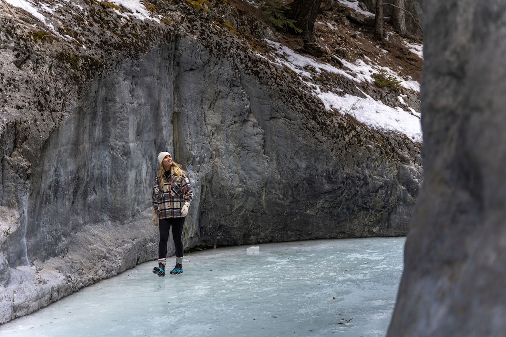 Someone walking the Grotto Canyon Trail in the winter.
