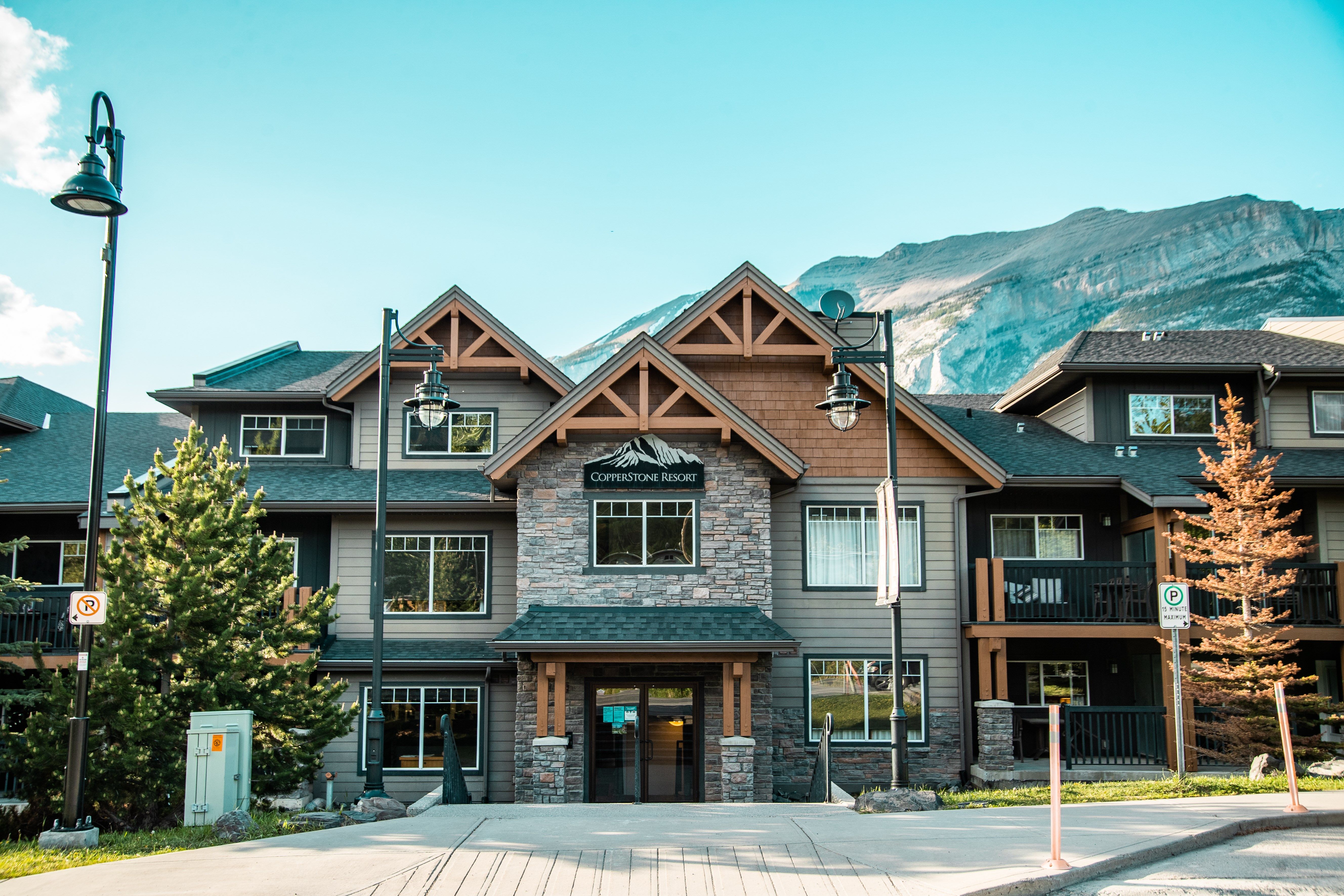 Copperstone Resort Hotel | Canada's Alberta thumbnail