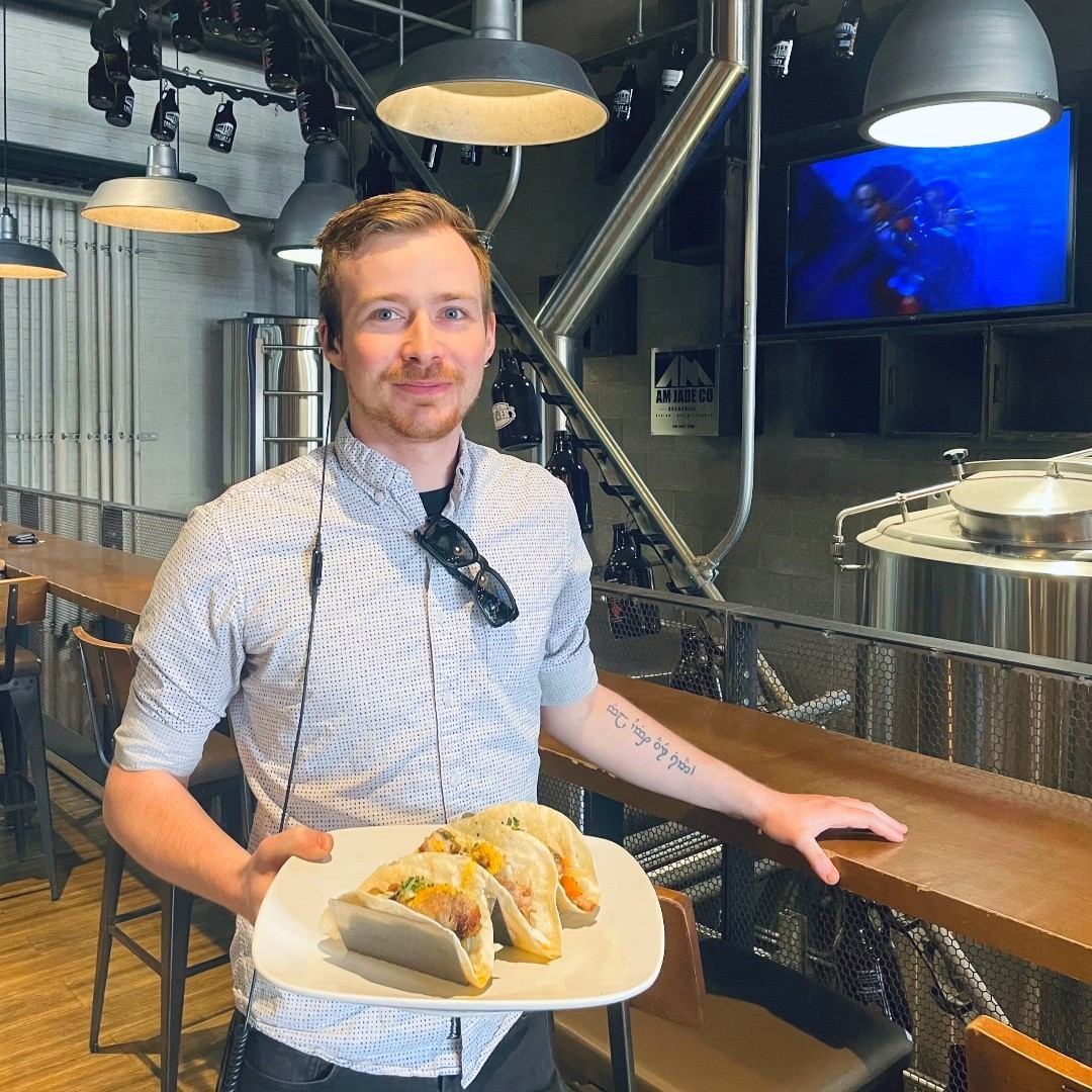 A server carrying out food