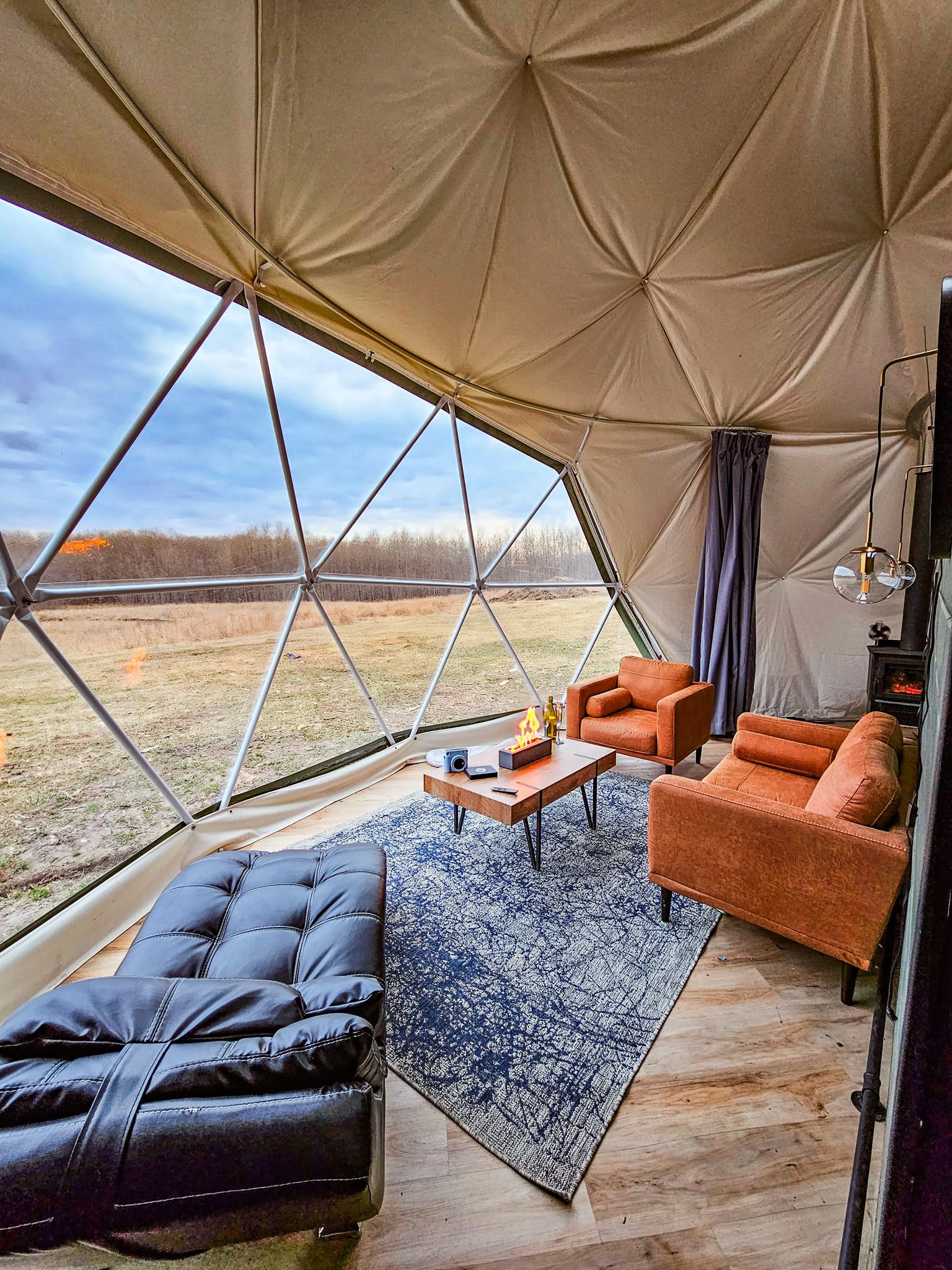 Stay North Glamping Retreat by 350 Farms | Canada's Alberta thumbnail