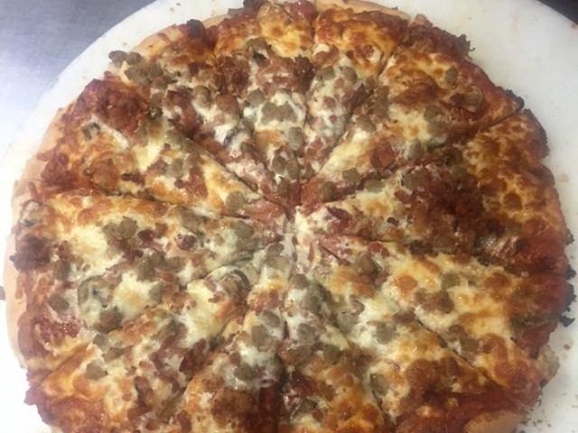 Willy’s Place Dining Room | Canada's Alberta thumbnail