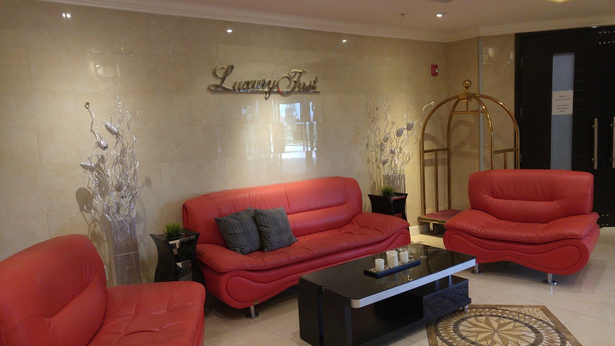 Luxury First Hotel & Spa | Canada's Alberta thumbnail