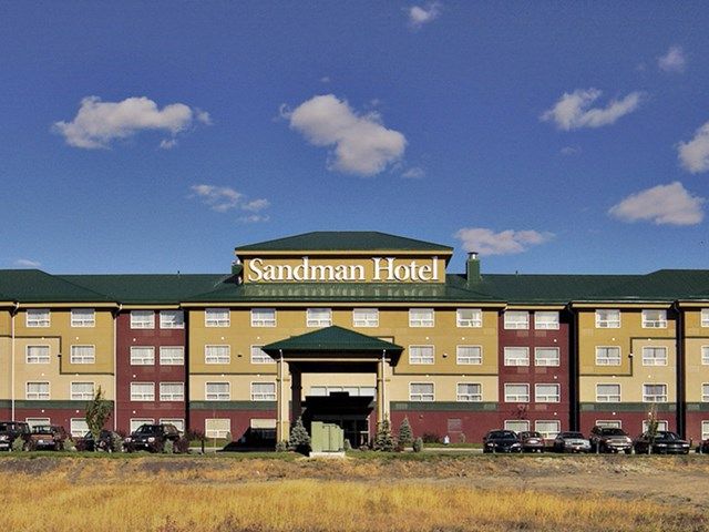 Sandman Hotel Red Deer | Canada's Alberta thumbnail