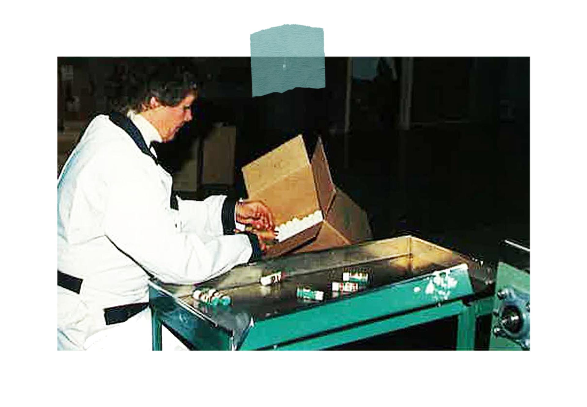 Hunter Amenities Archival Factory Photo