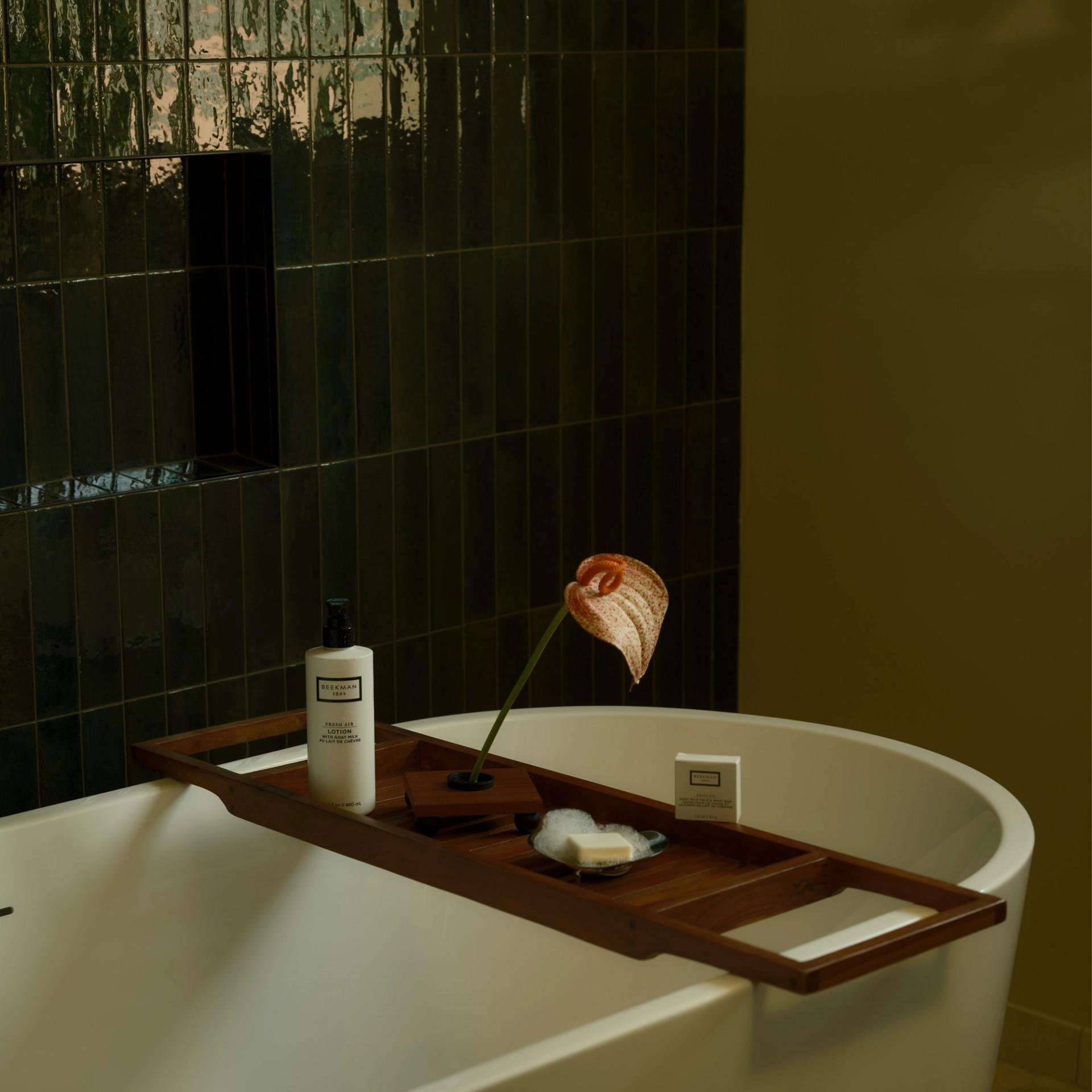 Beekman 1802 Fresh Air Lotion in Bathtub Setting