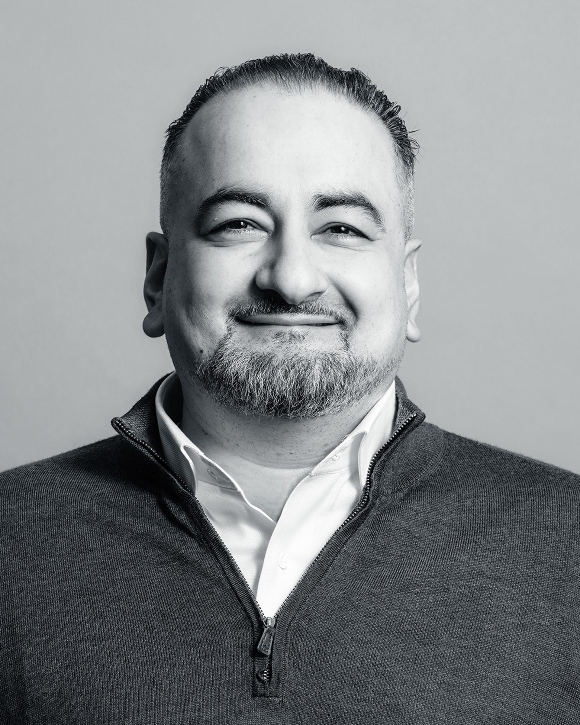 Hunter Amenities Employee from Head office in Burlington, Ontario Canada