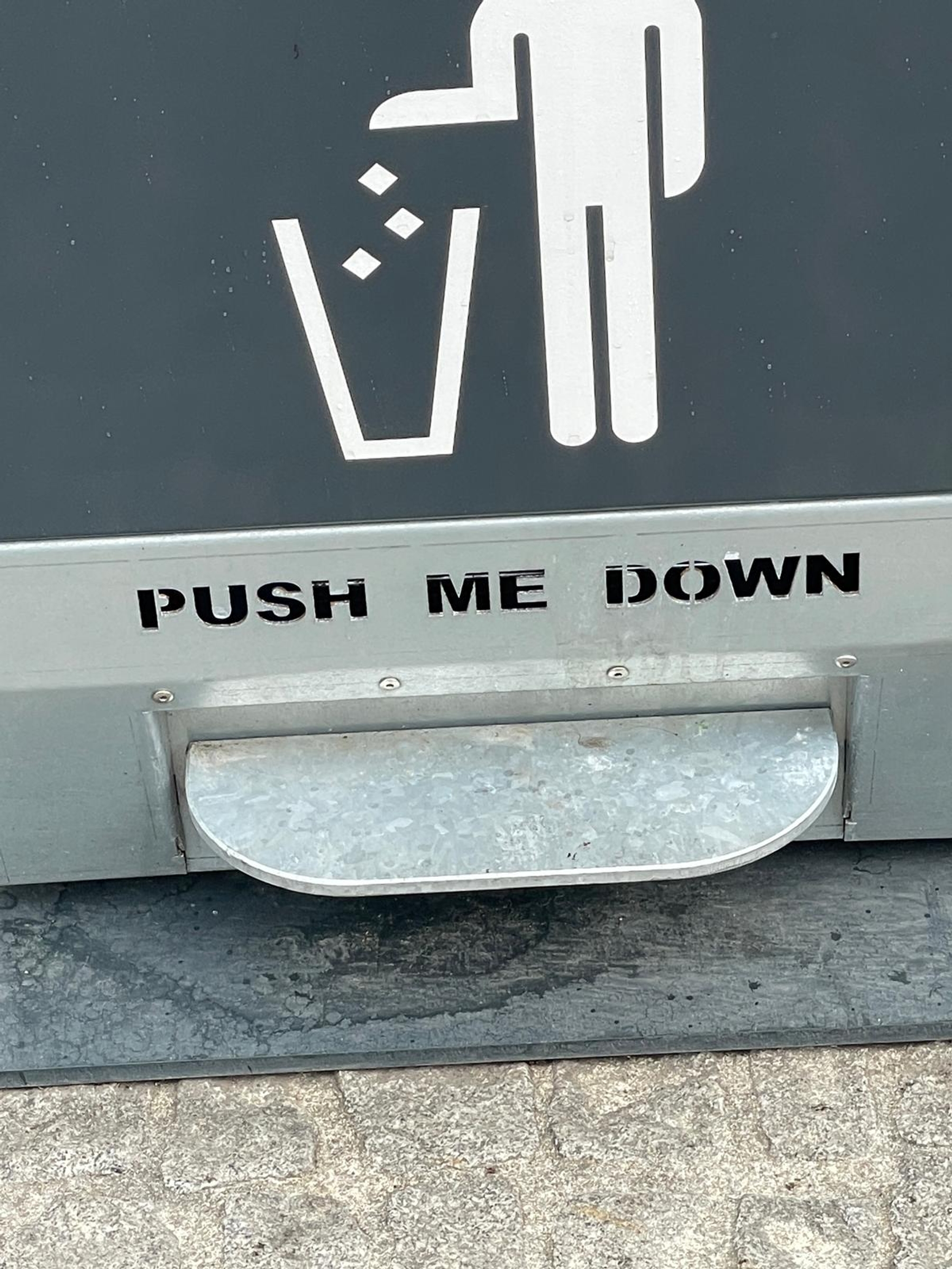 Hover prerender image 2