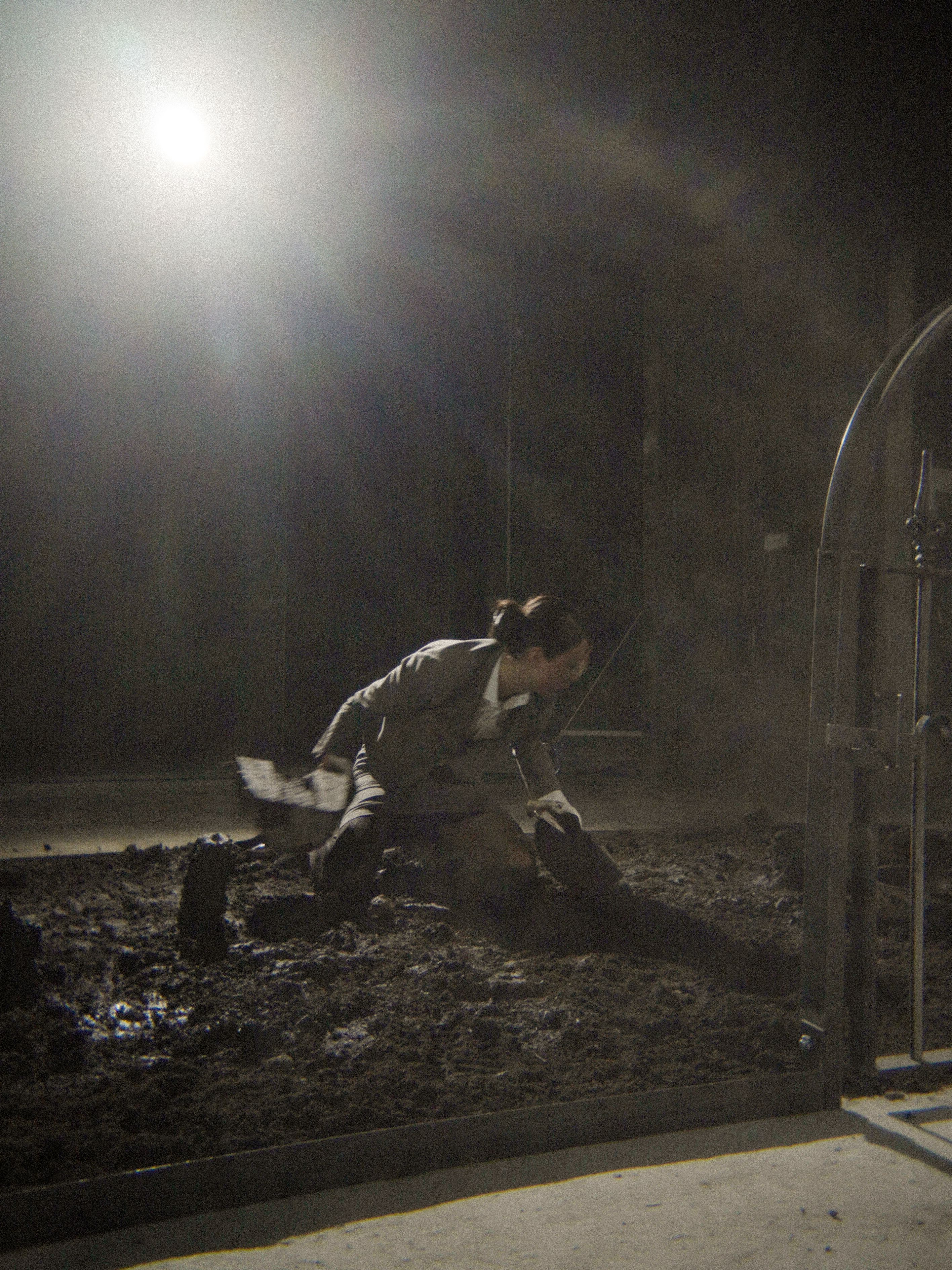 Hover prerender image 53