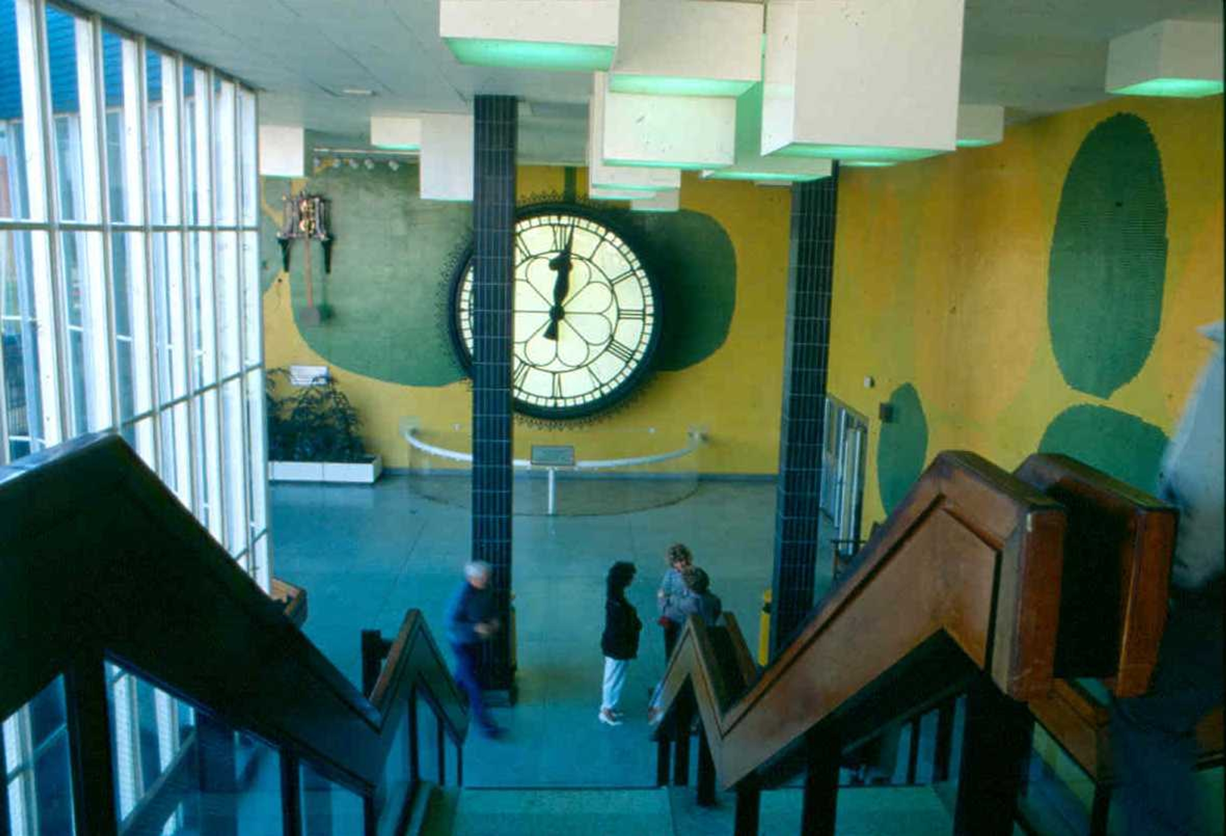 Hover prerender image 19