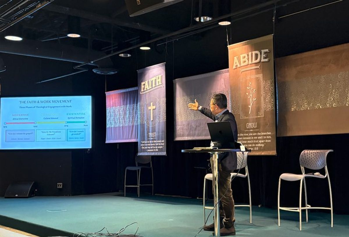 David Kim presenting at Perimeter