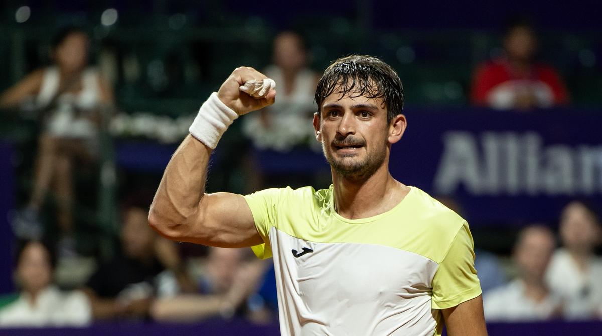 Mariano Navone avanza a tercera ronda en Roland Garros y se enfrenta a Musetti
