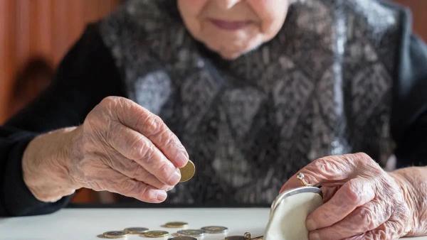 La pobreza golpea a los jubilados: más del 30% es pobre en Argentina, según un estudio privado